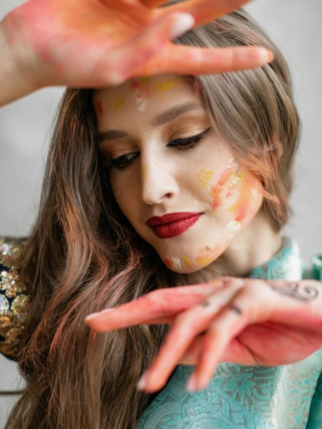 7 skin care tips for Holi  होली पर त्वचा की देखभाल के 7 टिप्स